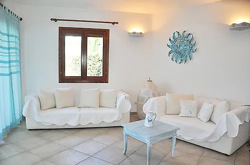 سان تيودورو Villa Stefania فندق سان تيودورو
